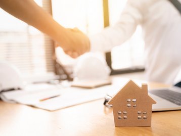 finanzierung-vertrag-termin-gespraech-unterlagen-05